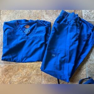 Dickies scrub set size XS